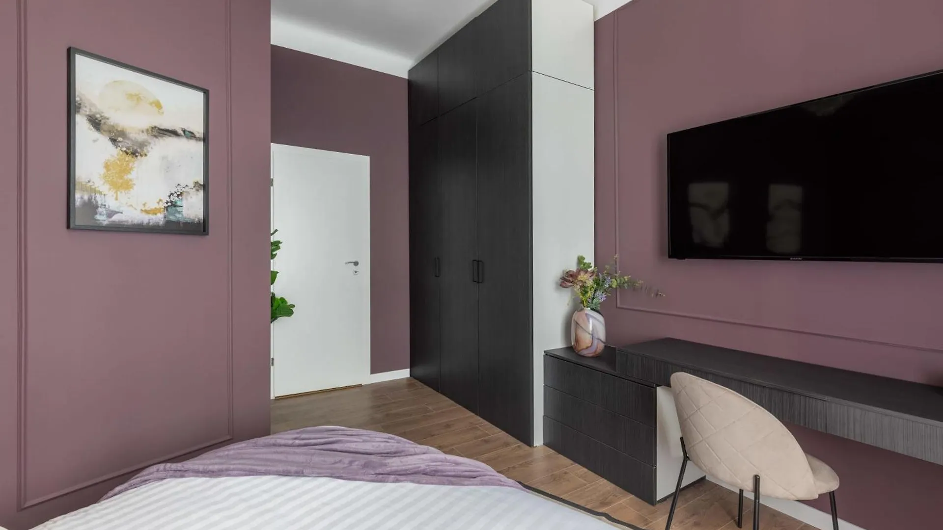 Apartmán Gorgeous & Bright 2Br Condos - Steps From Old Town Bukurešť