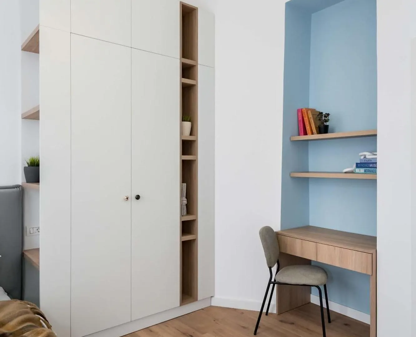 Gorgeous & Bright 2Br Condos - Steps From Old Town Bukurešť Apartmán