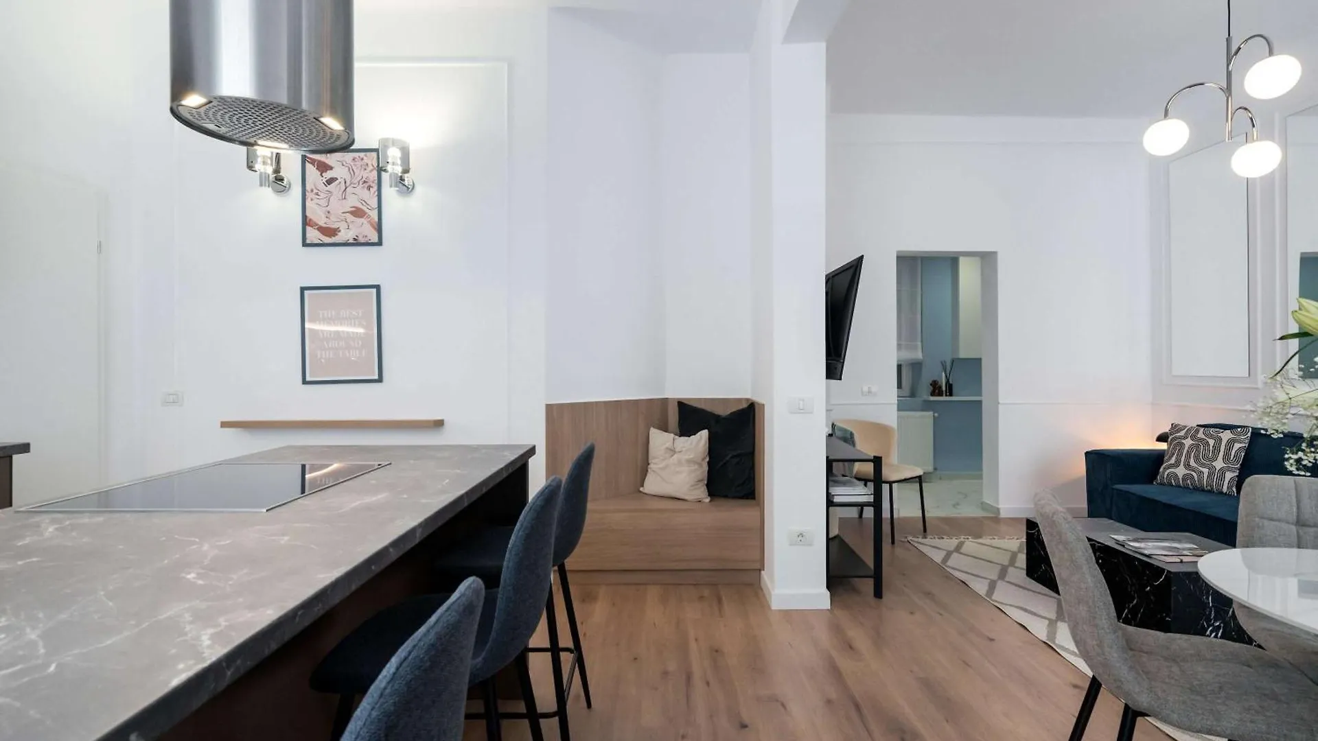 Gorgeous & Bright 2Br Condos - Steps From Old Town Bucharest 0*,  Romania